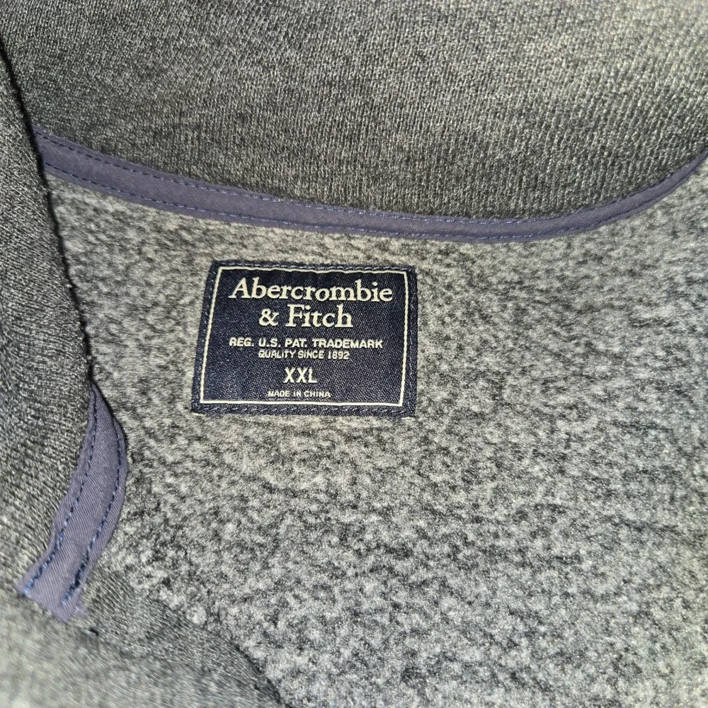 Abercrombie & Fitch Mens XXL Quarter Zip Pullover Charcoal Gray Fleece Sweater